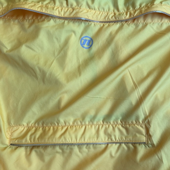 NOVARA Nylon Yellow Zip Road Cycling Wind Rain Pockets Jacket Mens Small (G11) - Picture 6 of 9